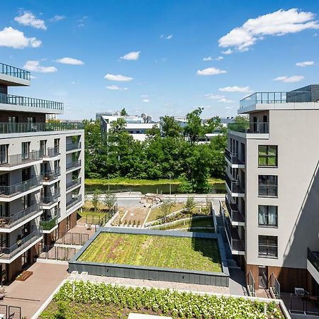 Apartment Walonska With Free Parking Wroclaw By Noclegi Renters Экстерьер фото