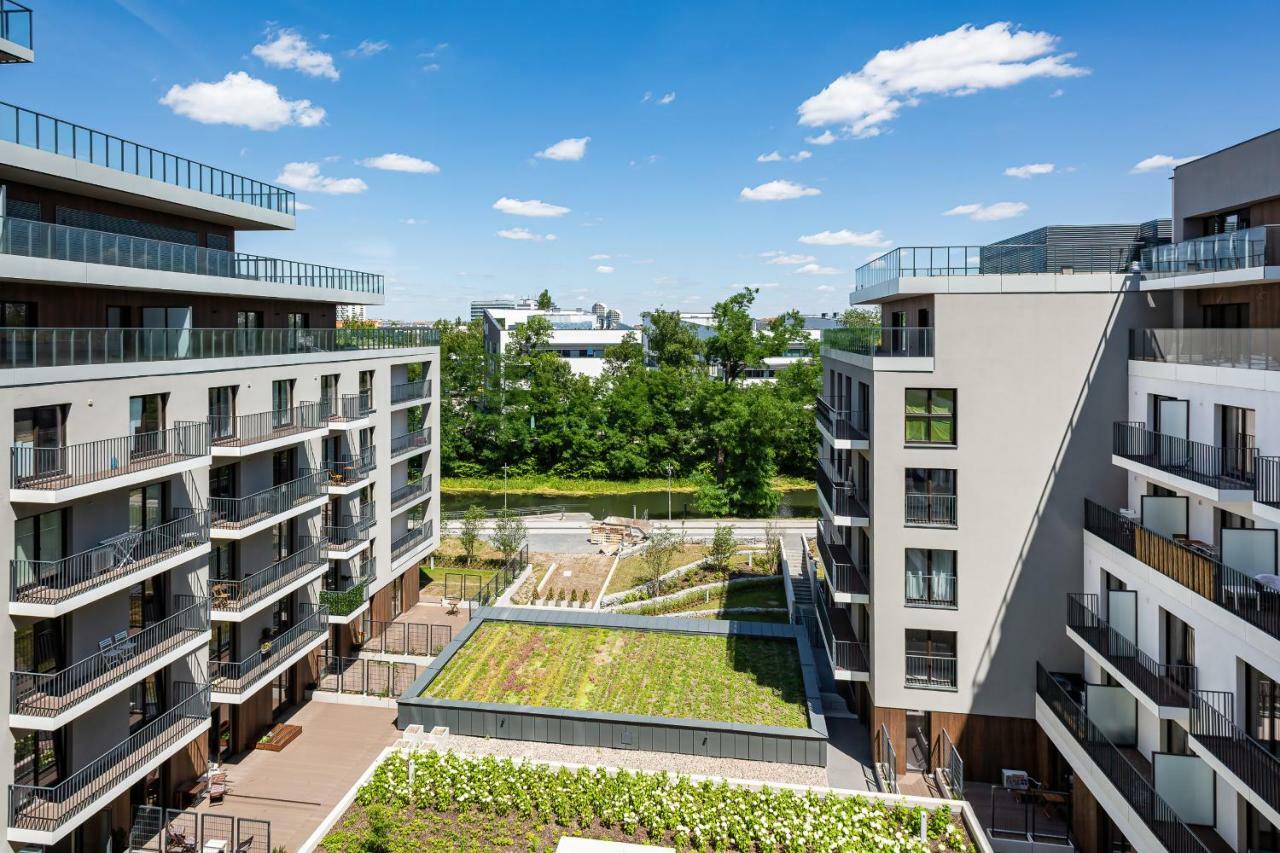 Apartment Walonska With Free Parking Wroclaw By Noclegi Renters Экстерьер фото