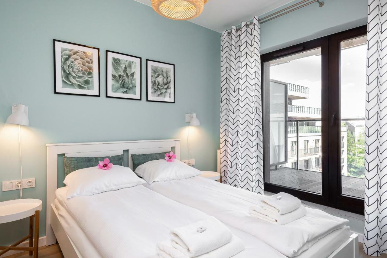 Apartment Walonska With Free Parking Wroclaw By Noclegi Renters Экстерьер фото