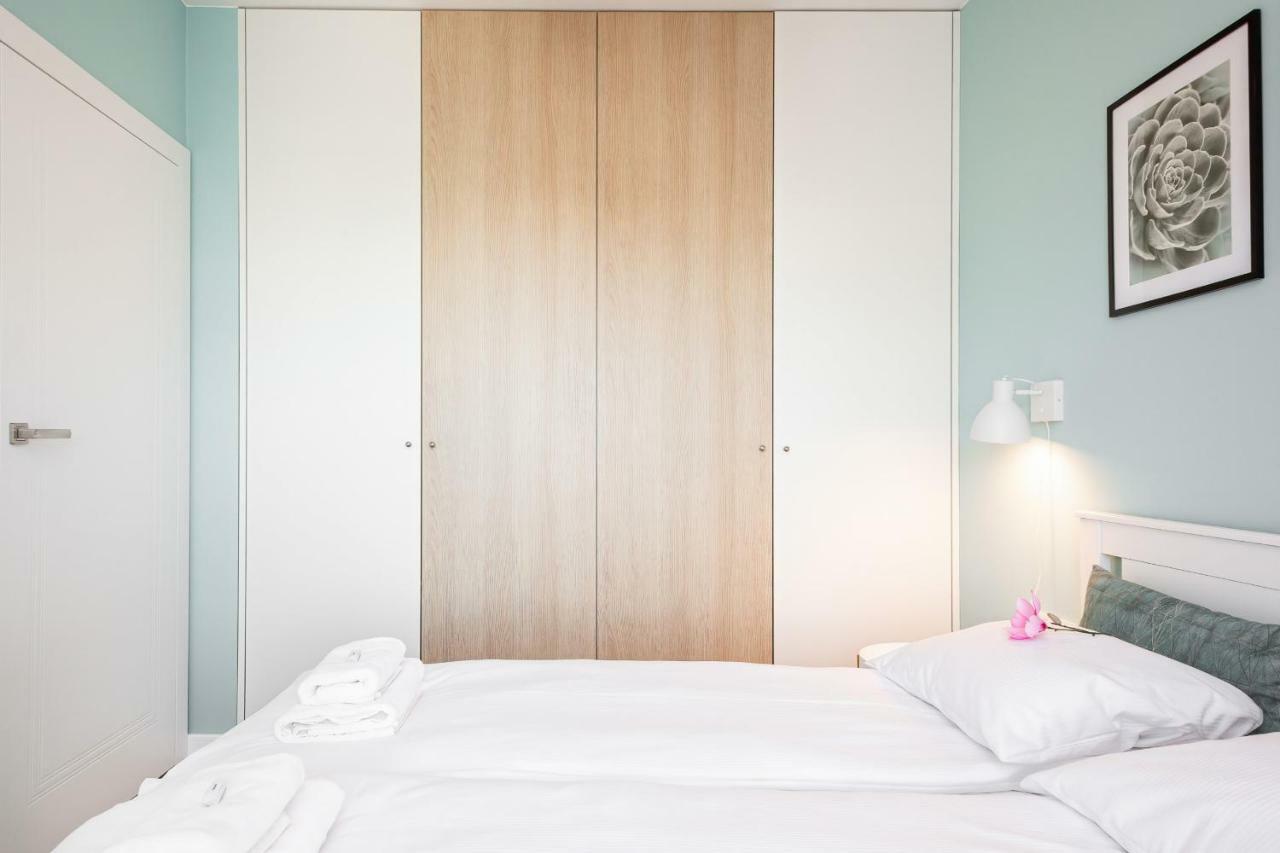 Apartment Walonska With Free Parking Wroclaw By Noclegi Renters Экстерьер фото